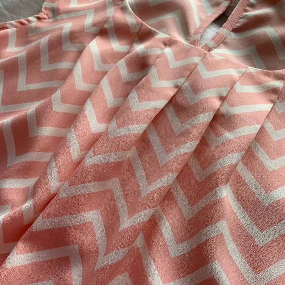 Style top - Picture 4 of 4